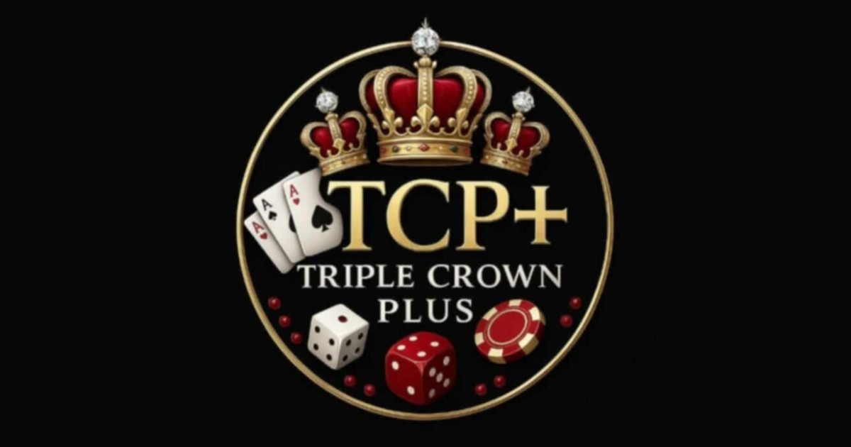 Main banner of TripleCrownPlus platform showing GCash entertainment and rewards